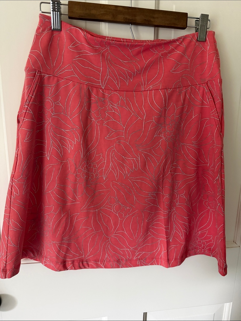 Women's Coral A-Line Floral Skirt